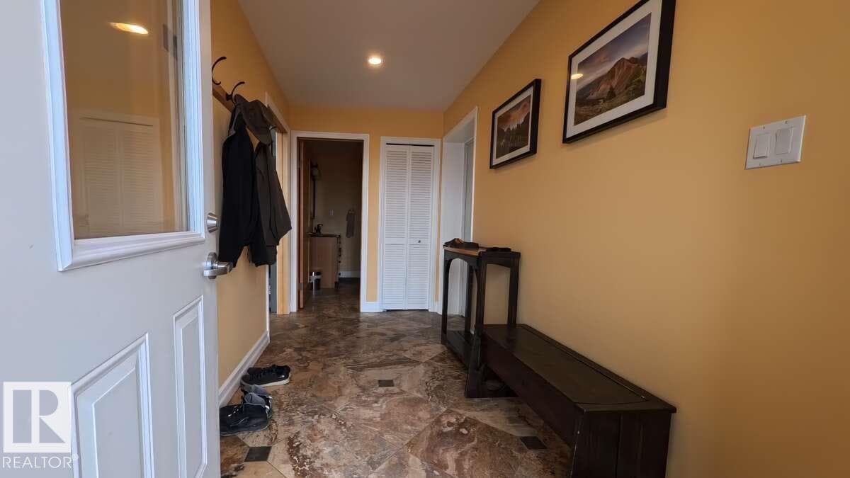 60014 Range Rd 460 — photo 2
