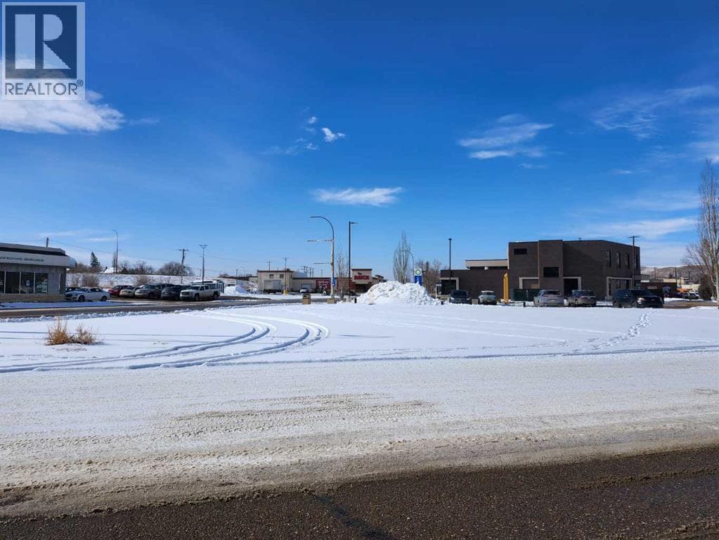 200 Railway Avenue E — photo 3