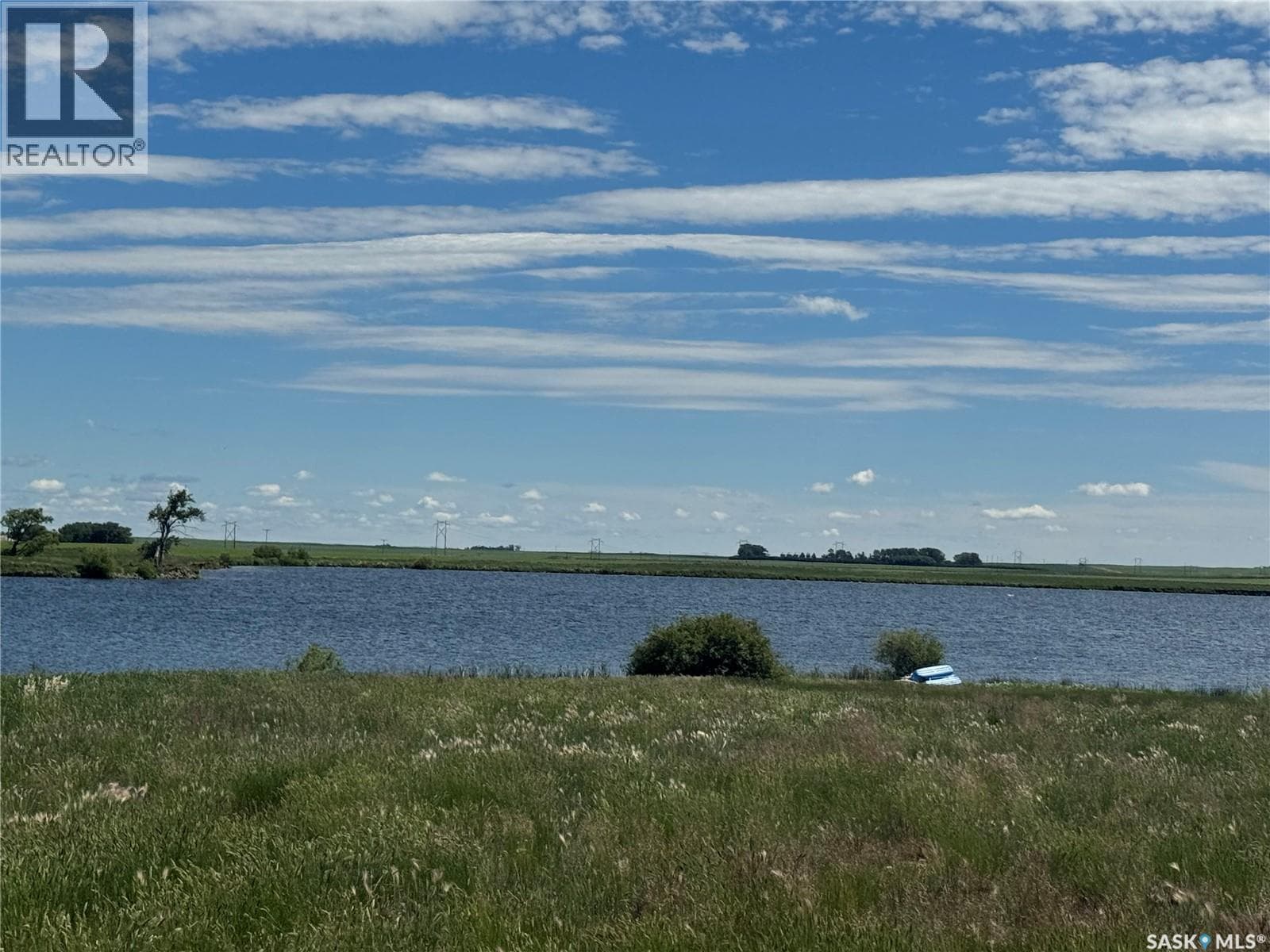 22 Lakeshore DRIVE