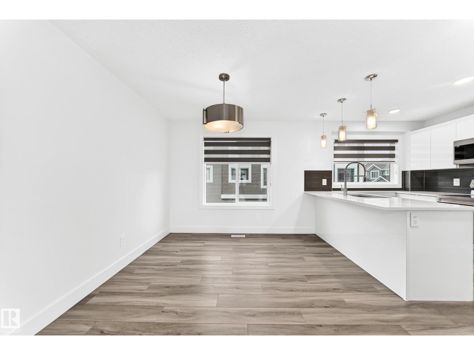 #17 4137 76 ST NW — photo 3