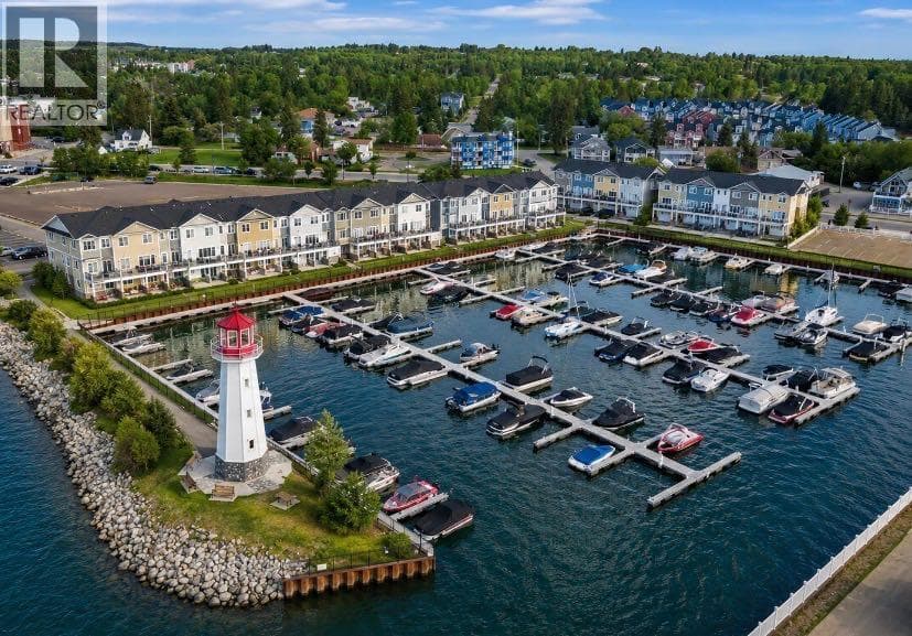 A11, 5230 Lakeshore Drive