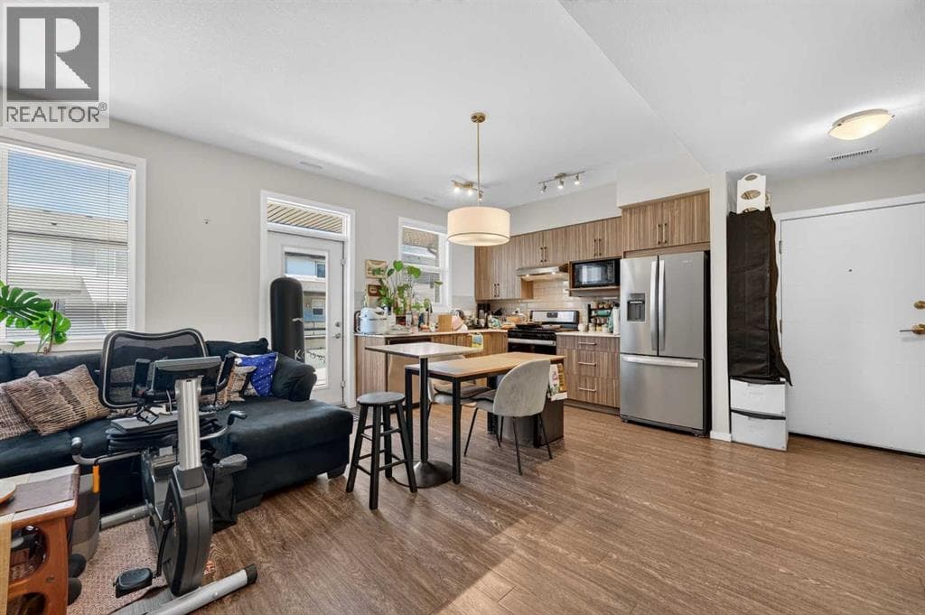 3 bed 2 bath single family at 204, 330 Redstone  NE — $309,900 — photo 10