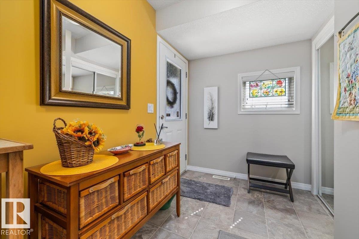 #75 11 Clover Bar LN — photo 4