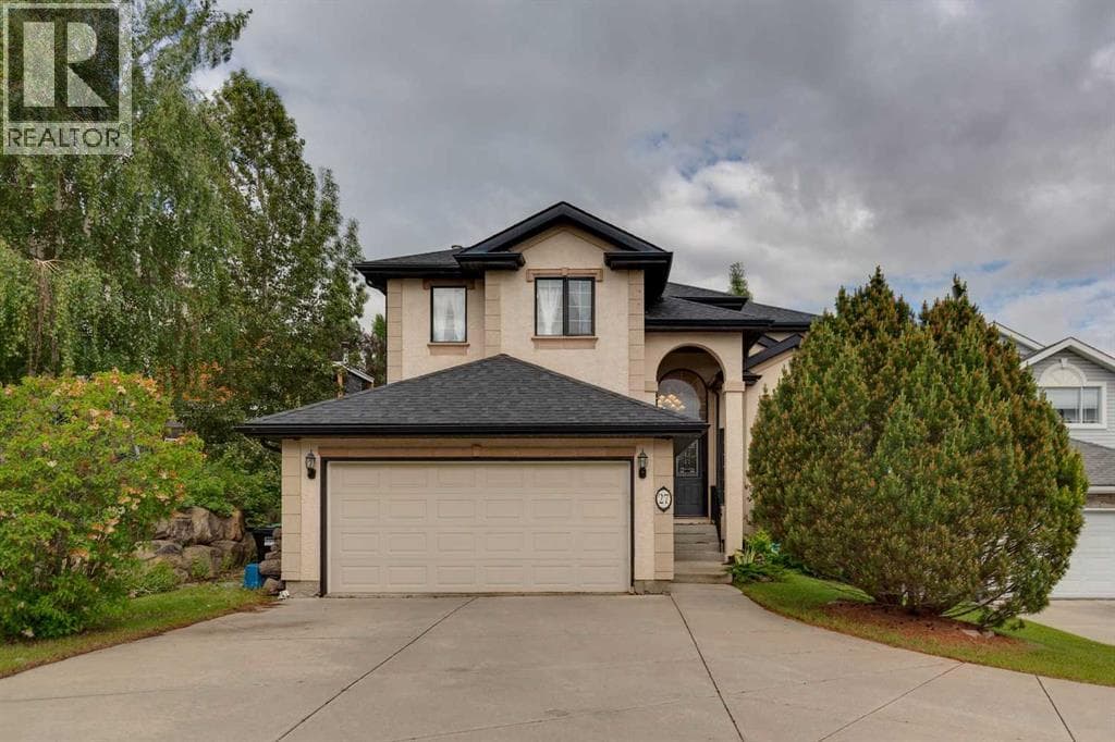 27 Valley Creek Bay NW — photo 2