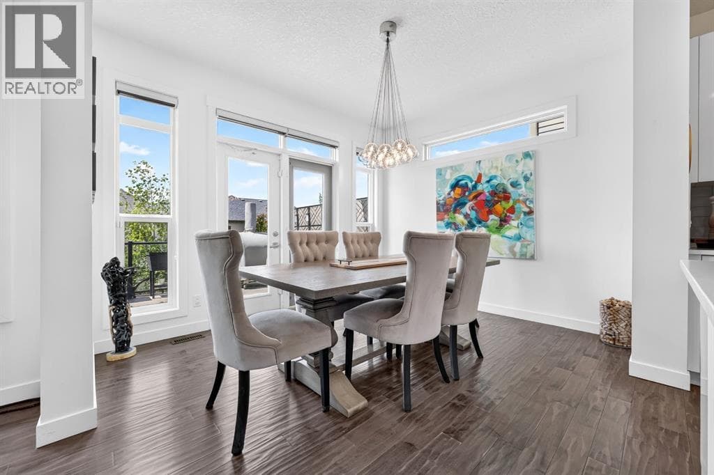 60 Tremblant Terrace SW — photo 5