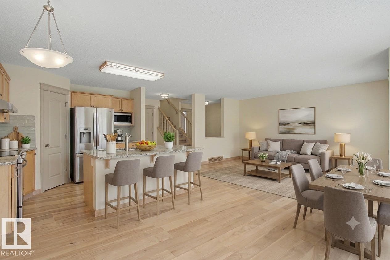 8311 11 AV SW — photo 3