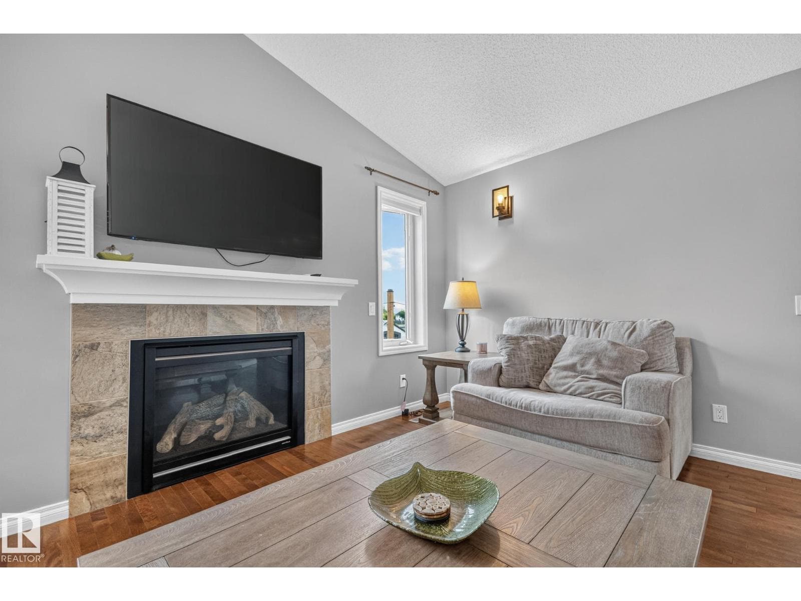 4 bed 3 bath single family at 5204 159 AV NW — $480,000 — photo 7