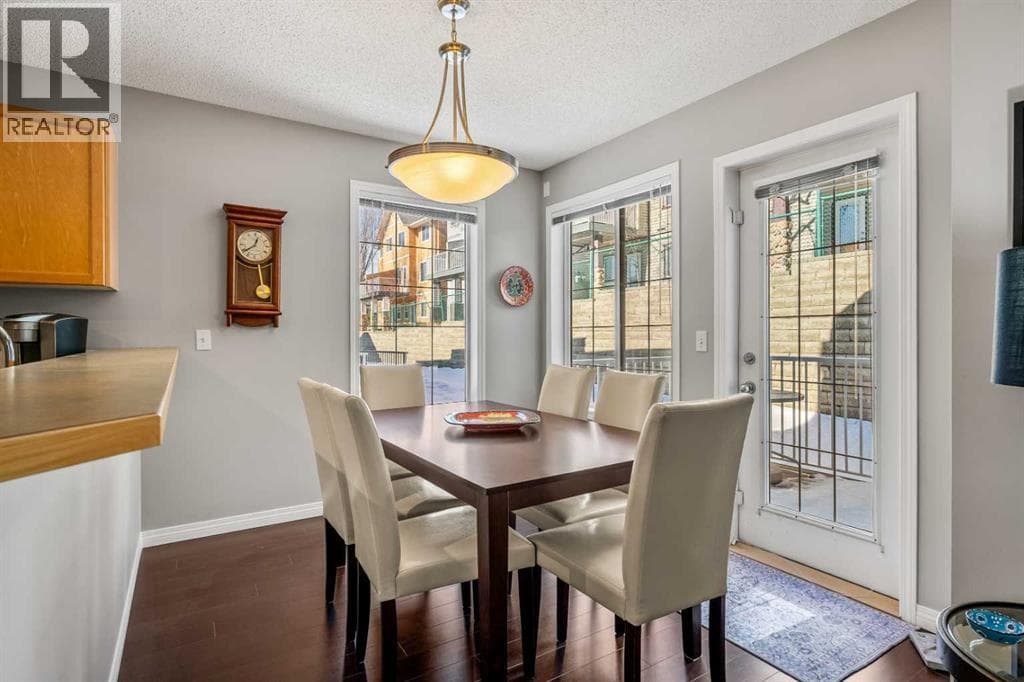 3 bed 3 bath single family at 18 Hidden Creek Rise NW — $410,000 — photo 12