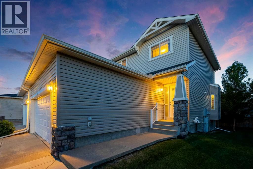 43 Arbours Circle NW — photo 2