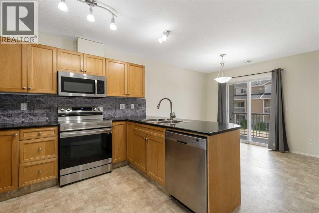 321 Sunrise Terrace NE — photo 5