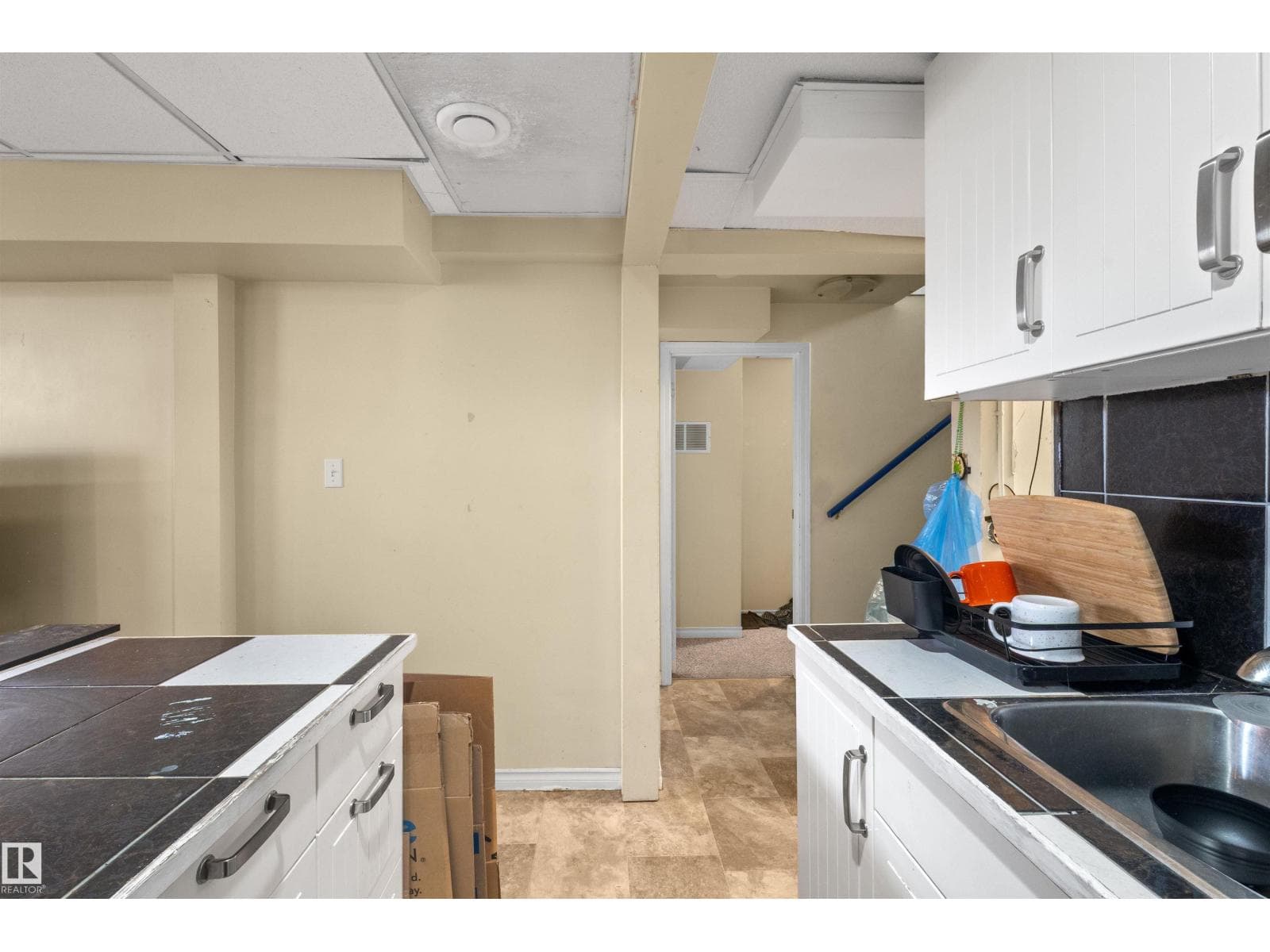 7516 106 ST NW — photo 5