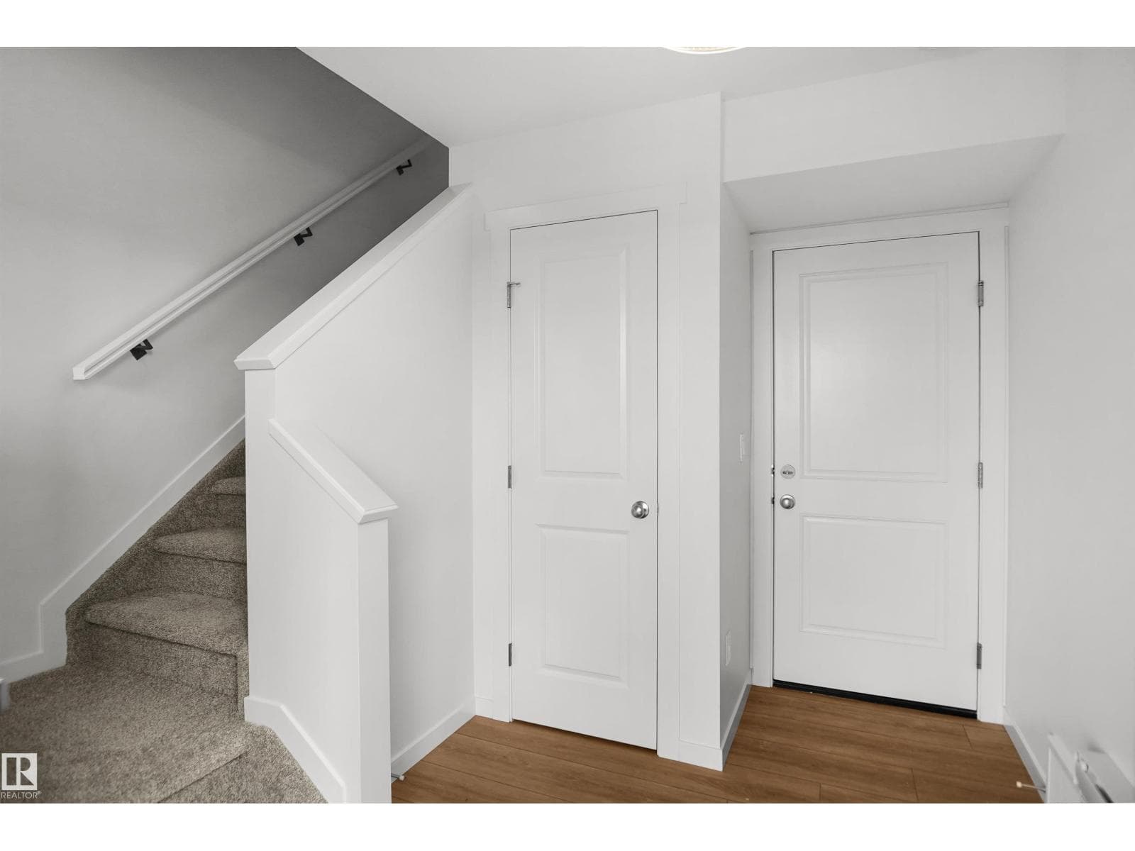 525 ASTER DR NW — photo 3
