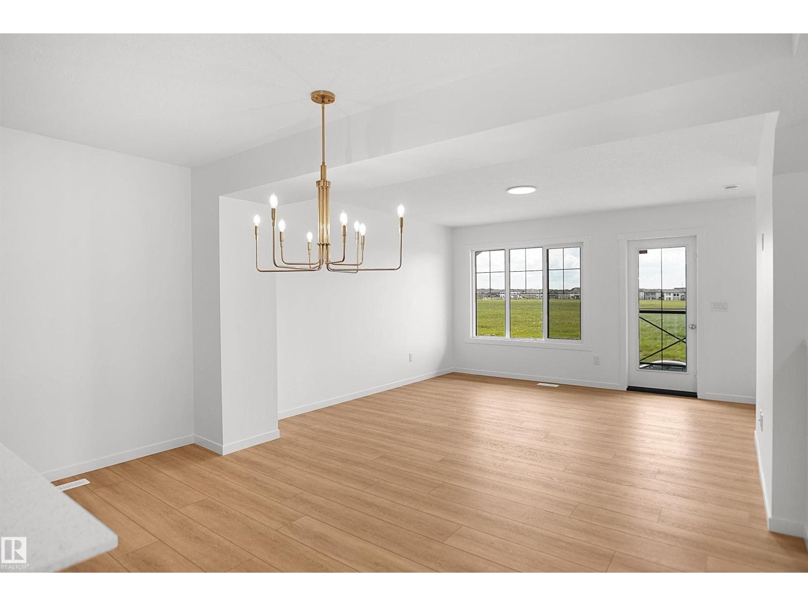 3 bed 3 bath single family at 525 ASTER DR NW — $389,998 — photo 8