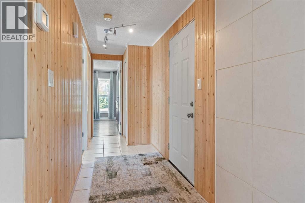 418 Homestead Trail SE — photo 2