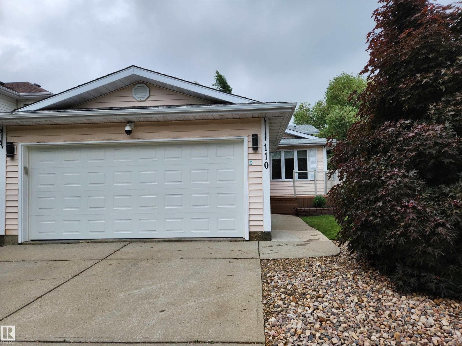 110 Blueberry CR