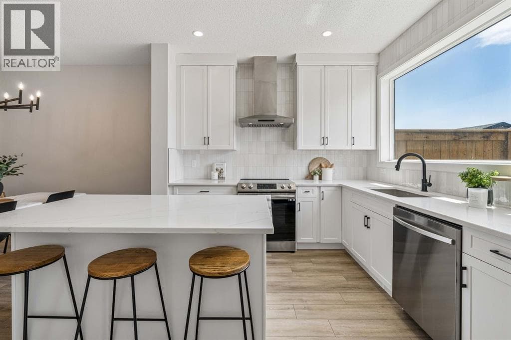 185 Emberside Hollow — photo 2