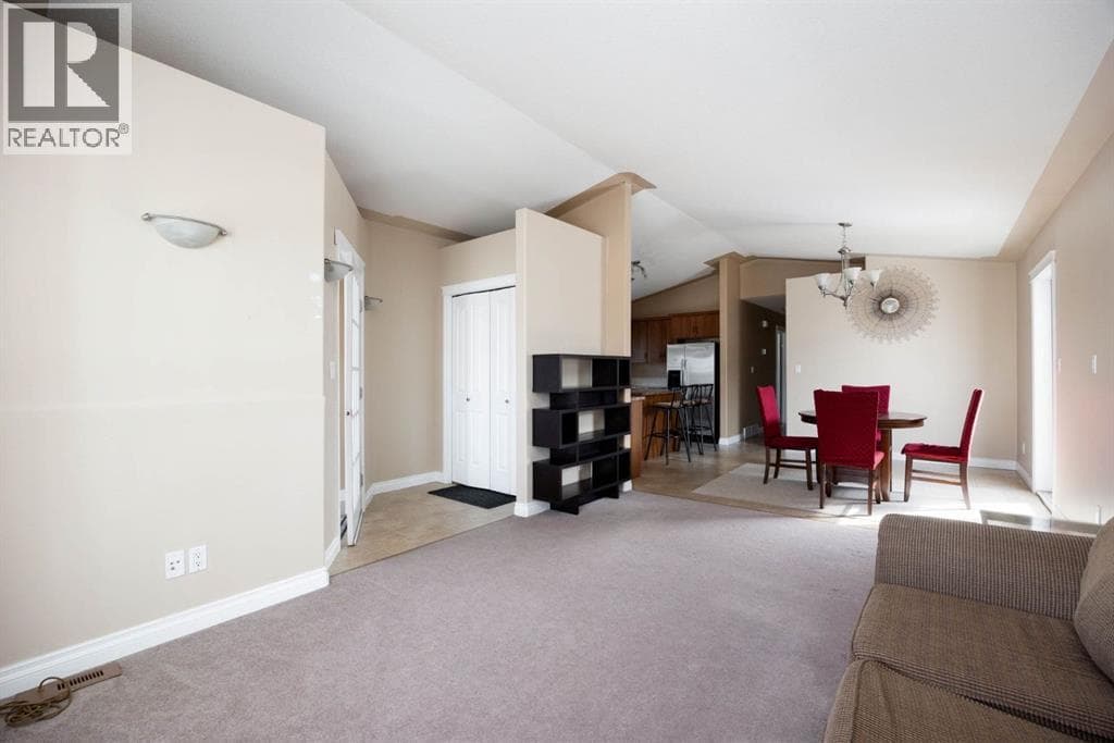 209 Ash Way — photo 5