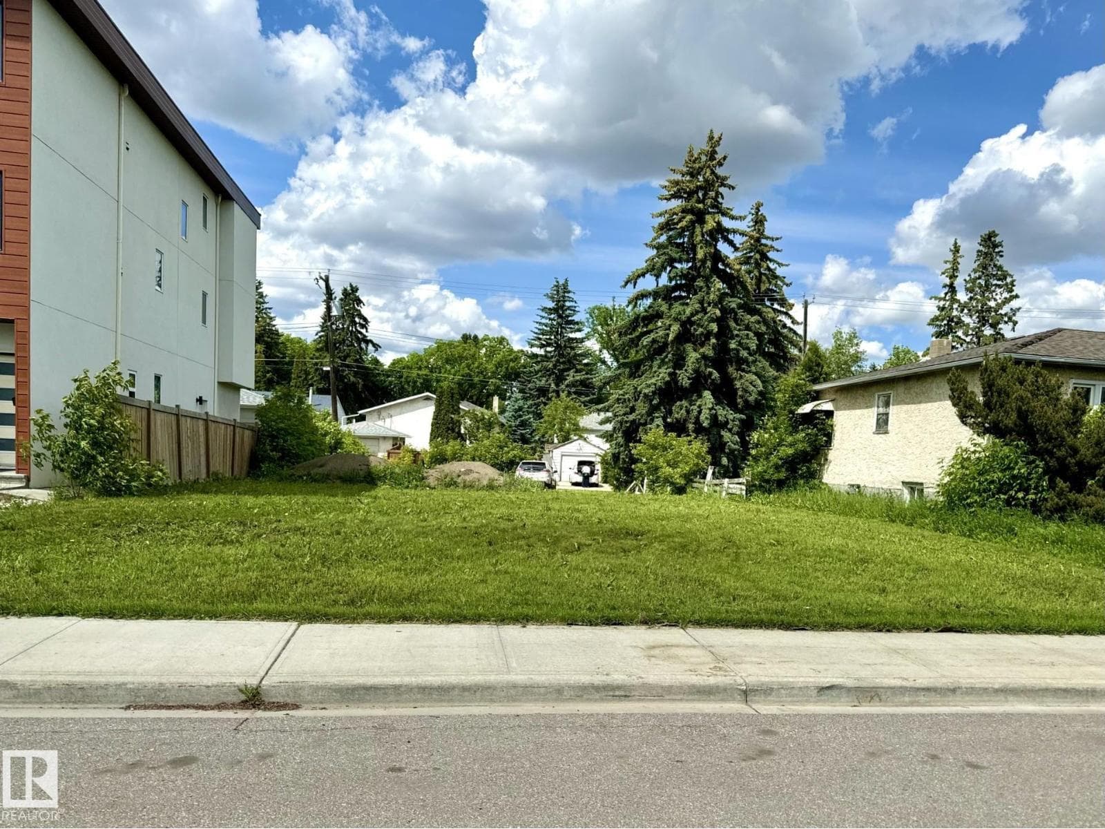 11440 71 AV NW — photo 3