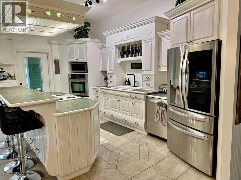24403 East River Road — photo 4