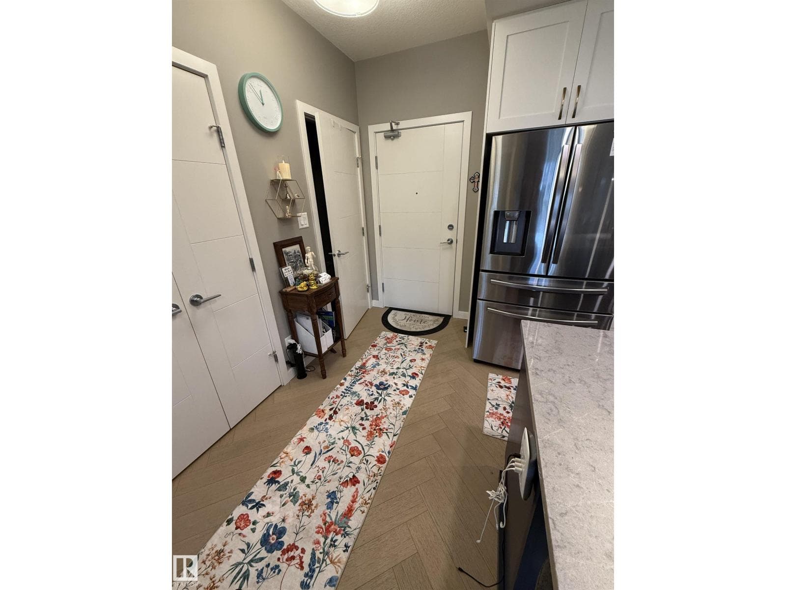 #339 1154 ADAMSON DR SW — photo 2