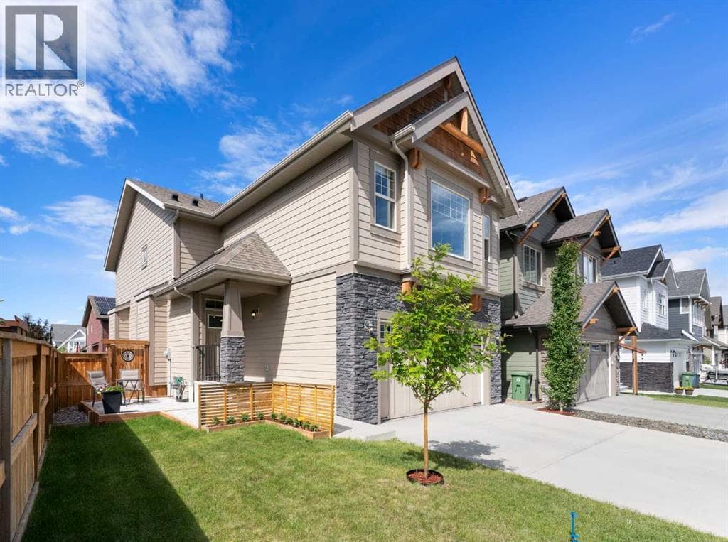 264 Riviera Way
