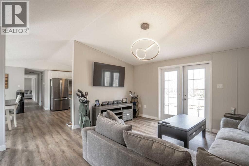 844052 Range Road 222 — photo 5