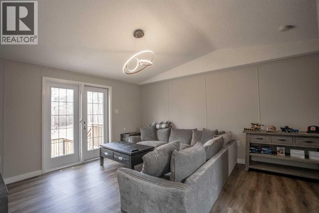 844052 Range Road 222 — photo 4