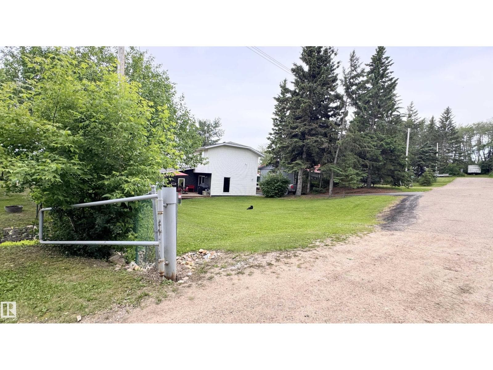 422 11121 TWP ROAD 595 — photo 3