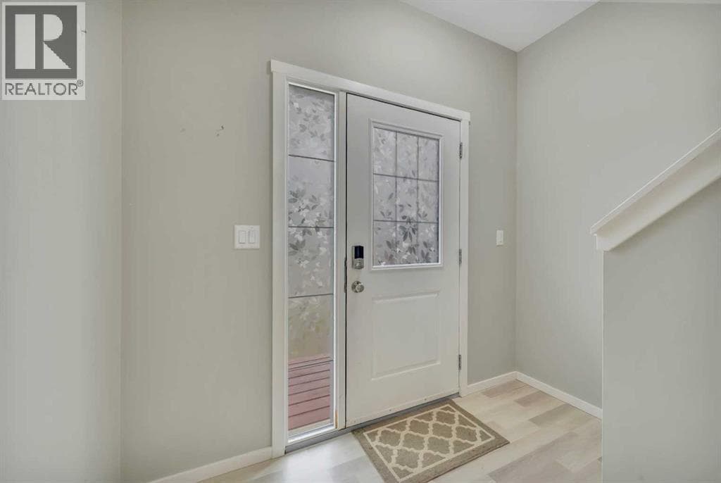 1002 Minto Street — photo 2