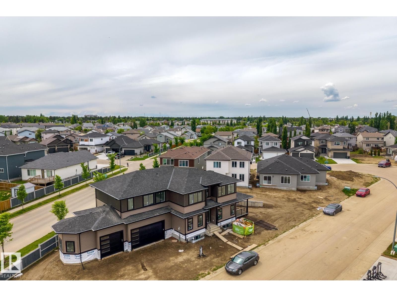 33 Harley WY NW