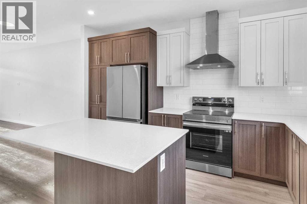 20 Iris Crescent — photo 4