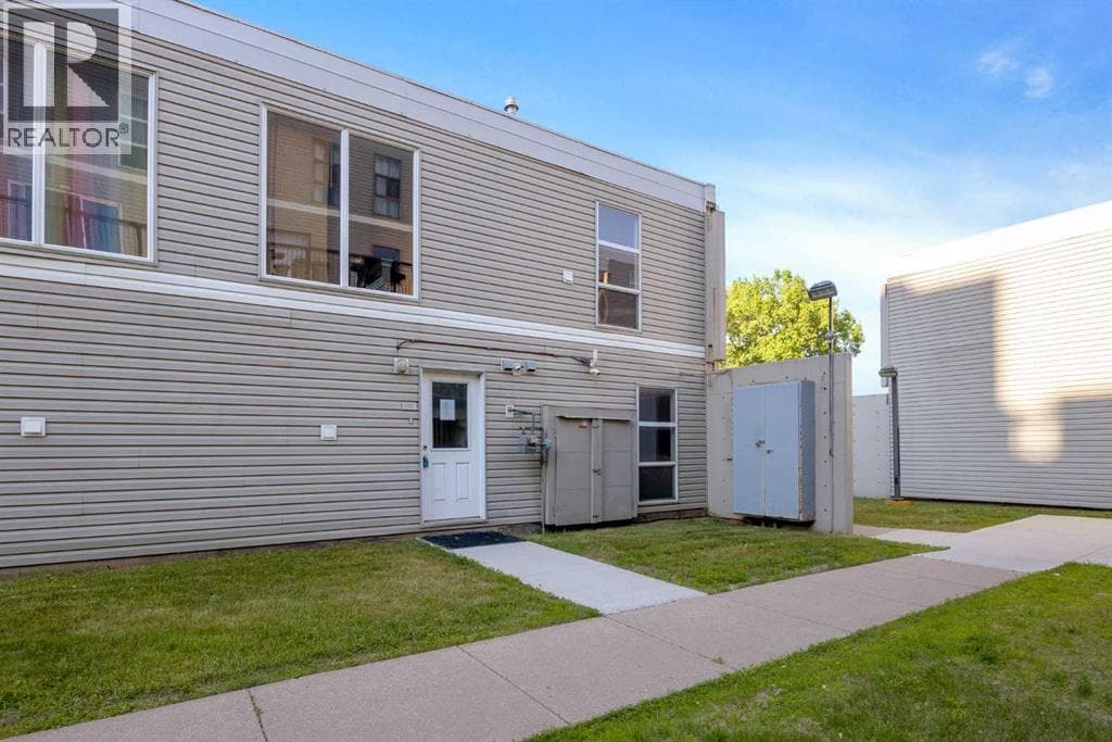 1522, 21 Macdonald Drive