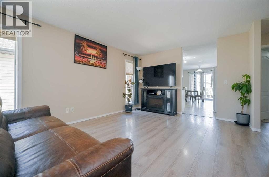 10626 Royal Oaks Drive — photo 5