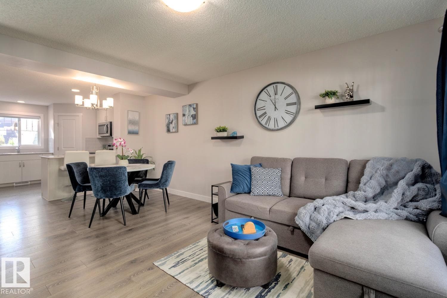 #72 1005 GRAYDON HILL BV SW SW — photo 3
