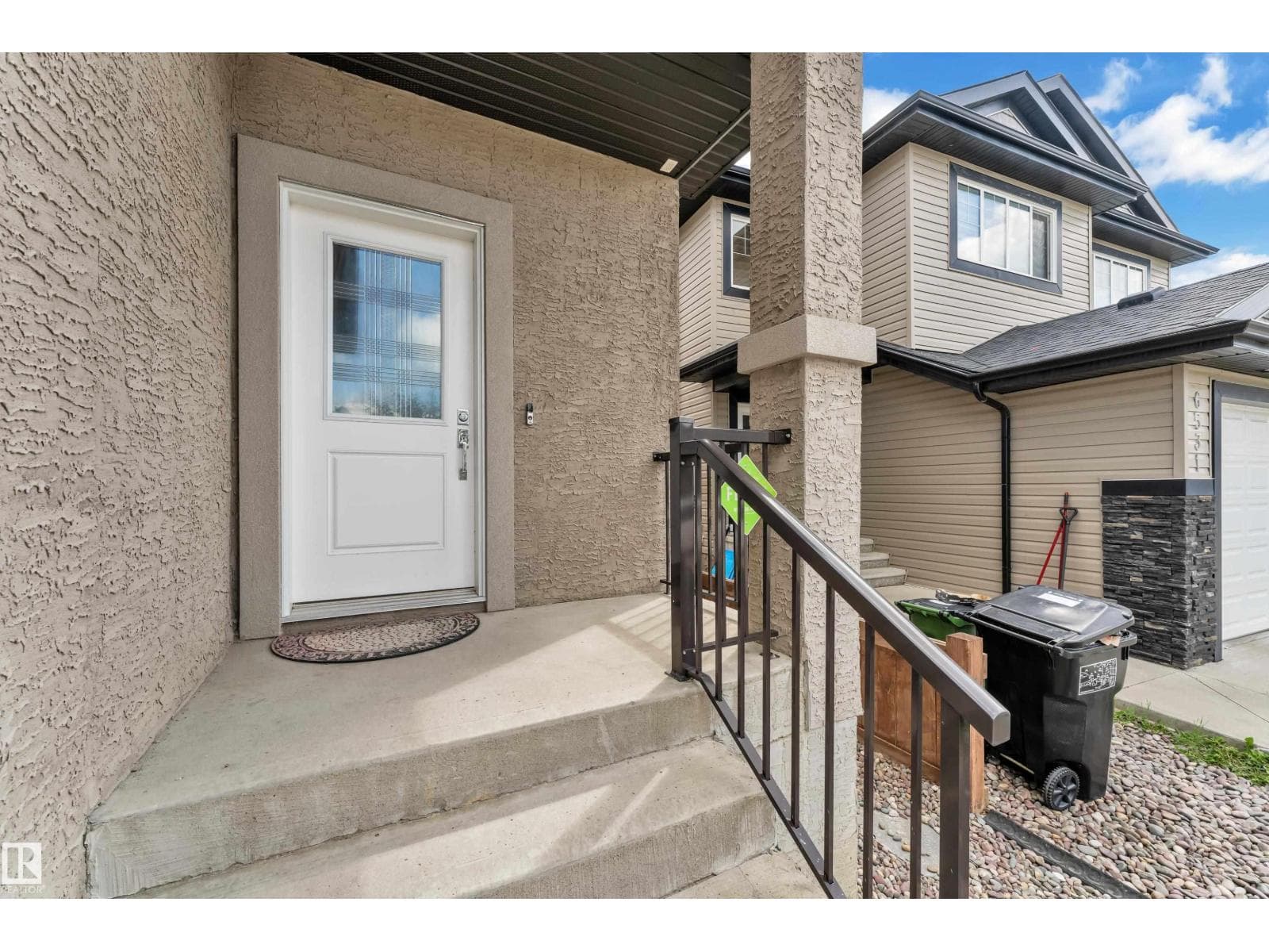 6529 172 AV NW — photo 4