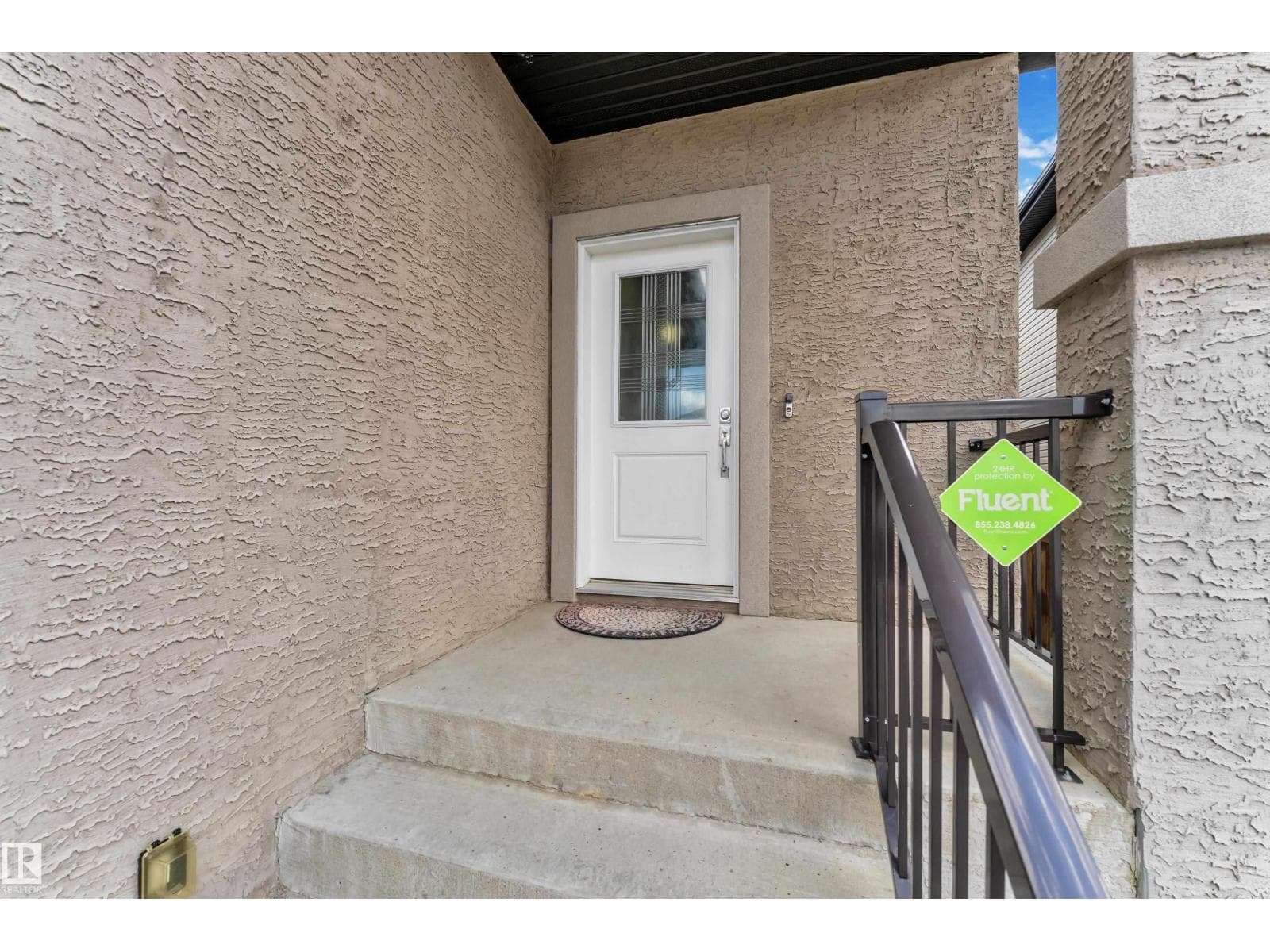 6529 172 AV NW — photo 5