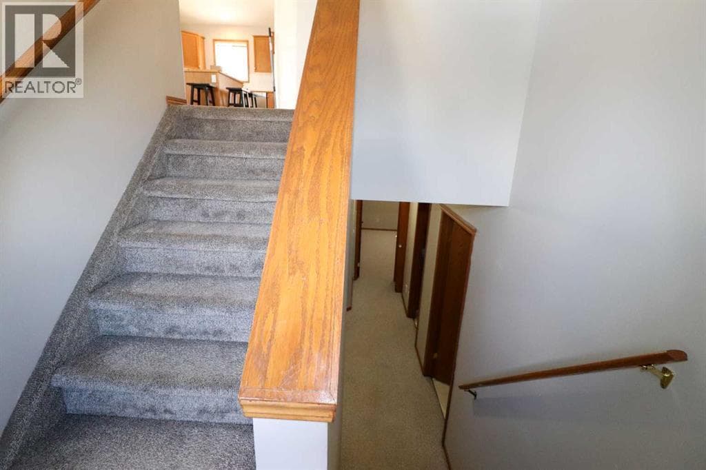 210 Chilcotin Road W — photo 2