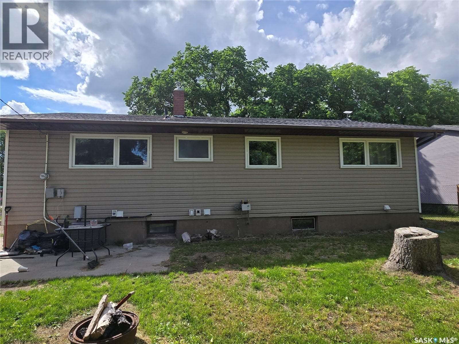 27 Antrim STREET — photo 2