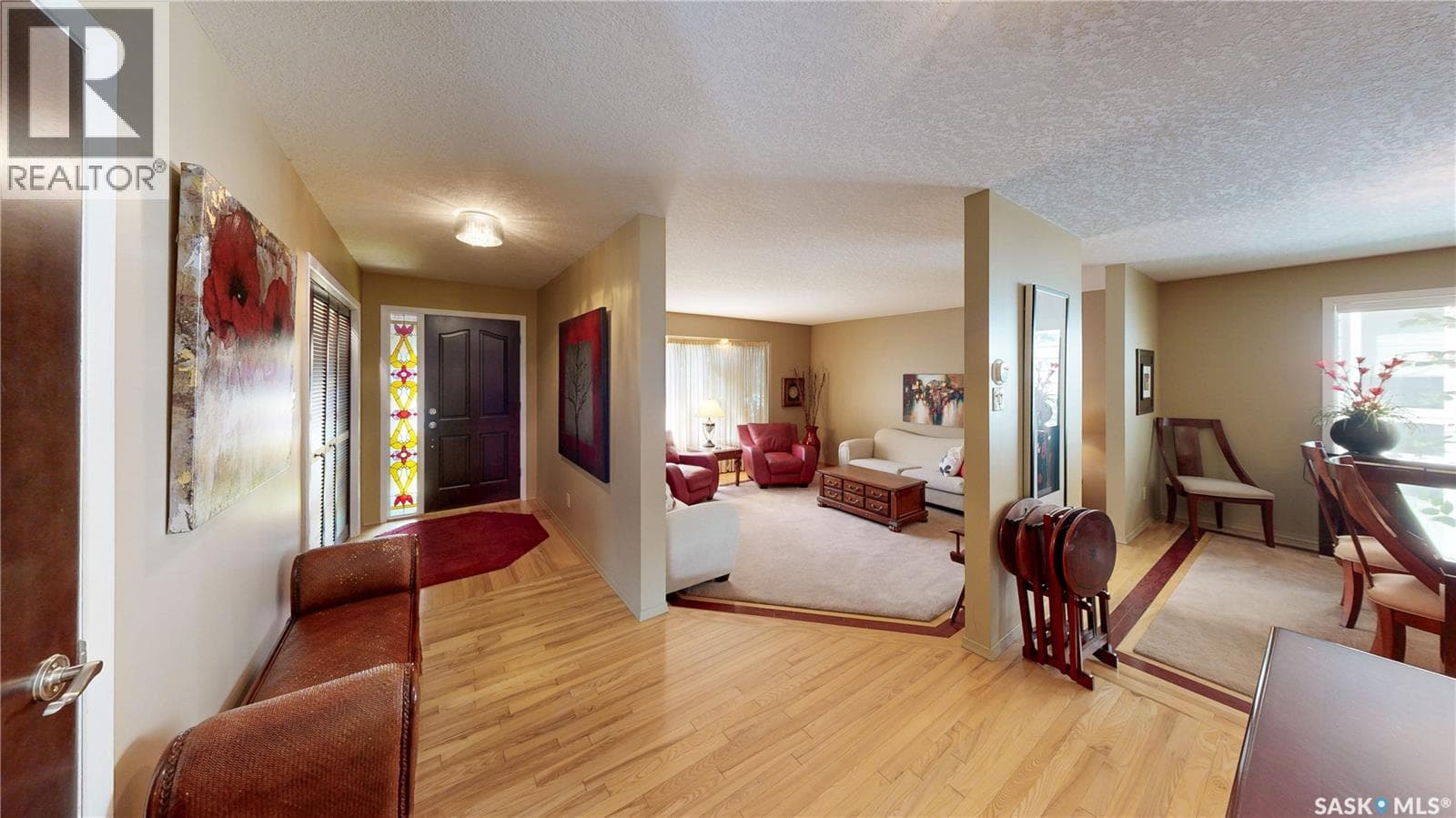 110 GROOME AVENUE — photo 3