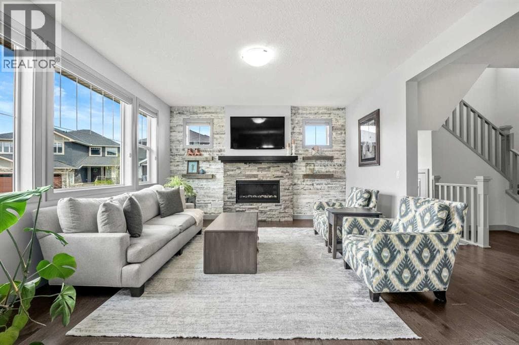 229 Stonemere Bay — photo 4
