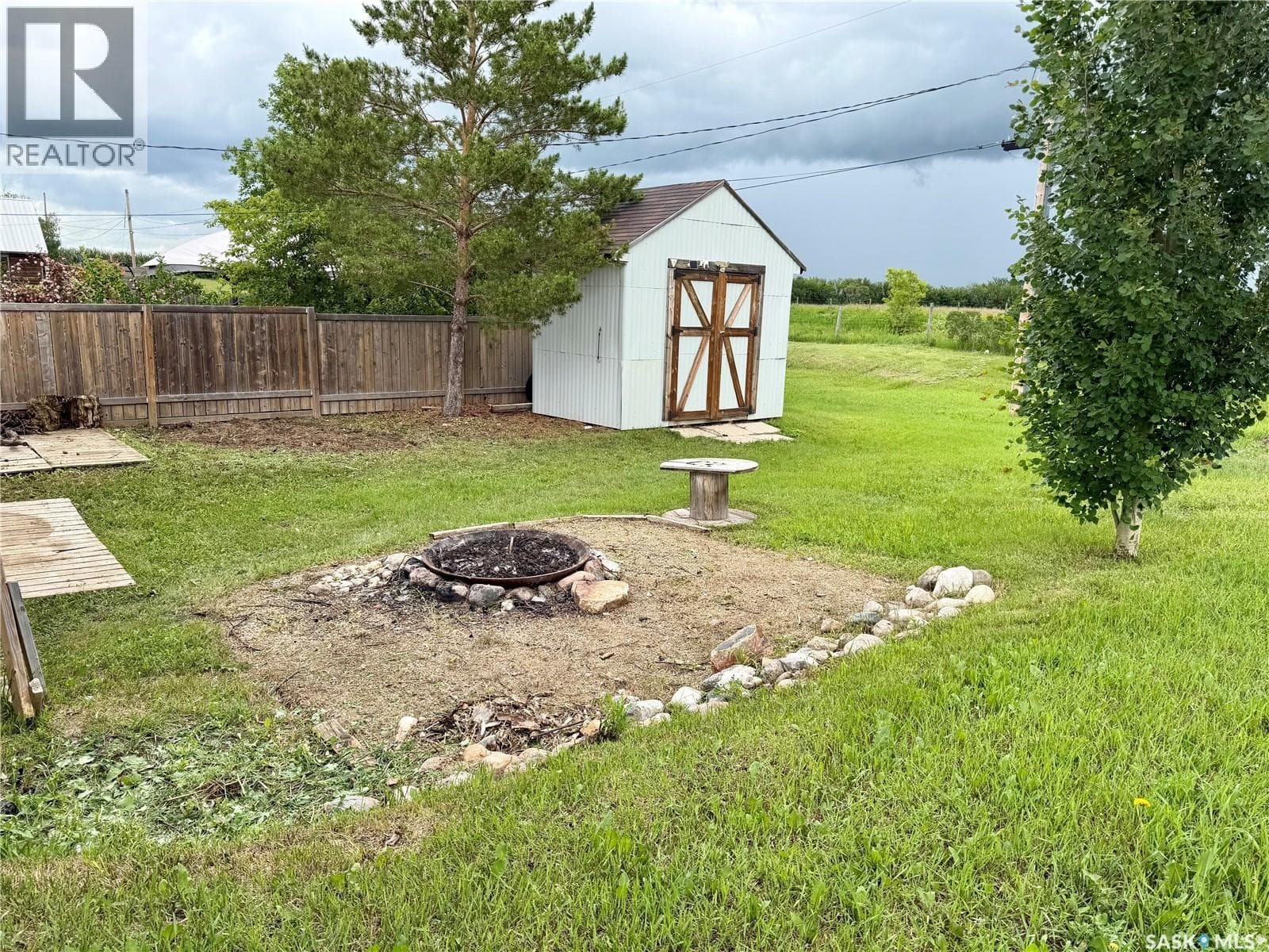 4 Saskatchewan AVENUE — photo 3
