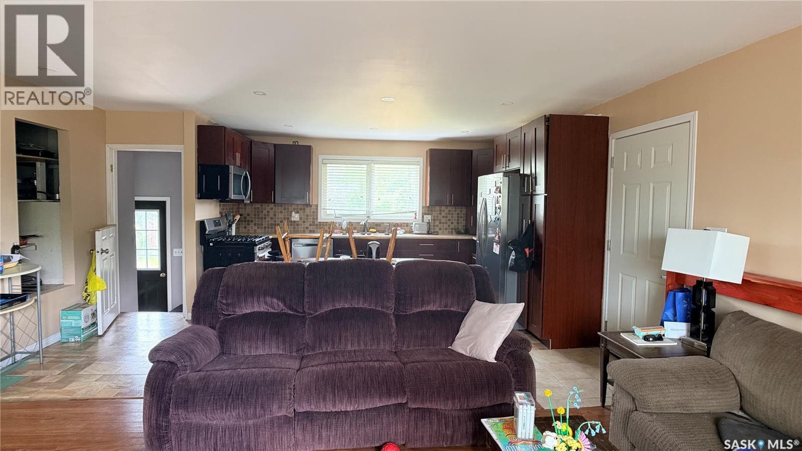 709 Bradley AVENUE — photo 4