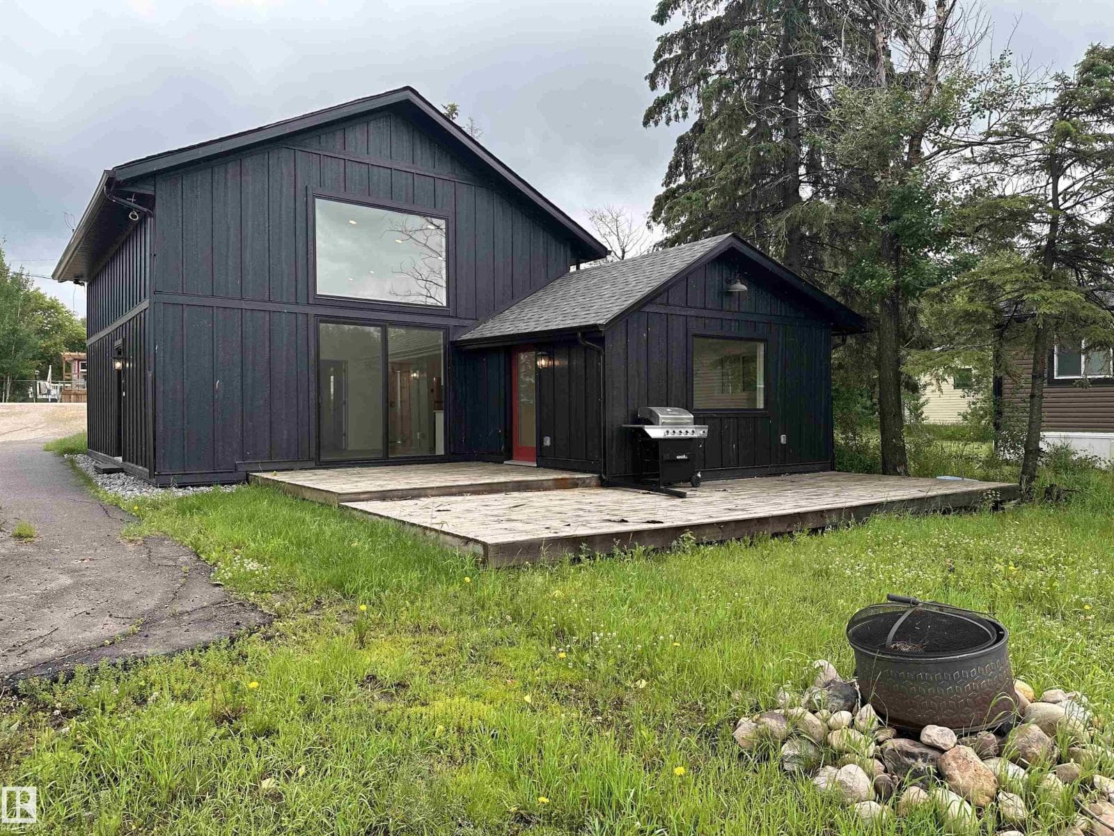 24, 55022 STE. ANNE TR