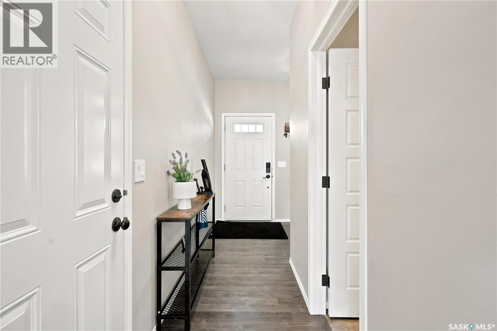 742 150 Langlois WAY — photo 2