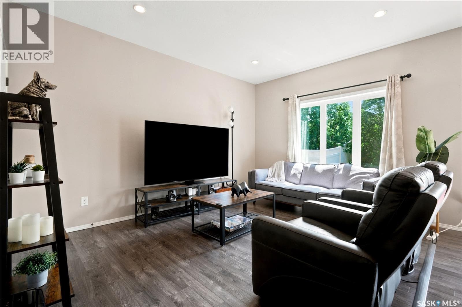 742 150 Langlois WAY — photo 4
