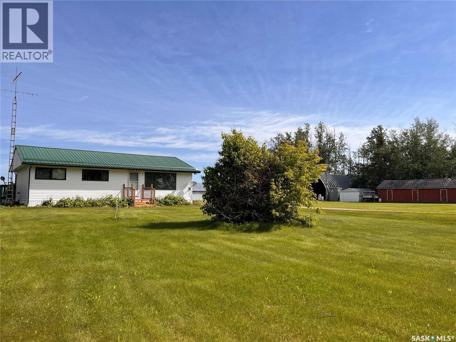 Chorney Acreage — photo 3