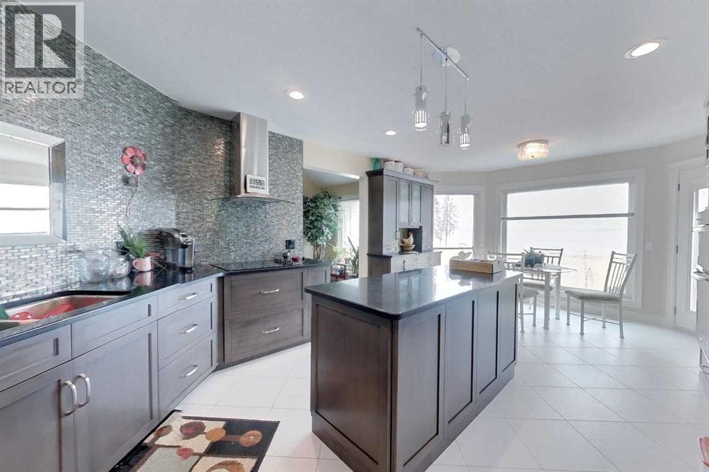 30 Executive Estates — photo 3
