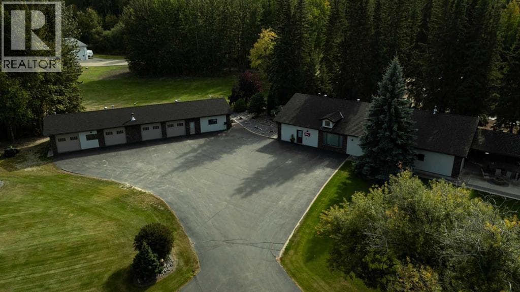 30 Executive Estates — photo 2