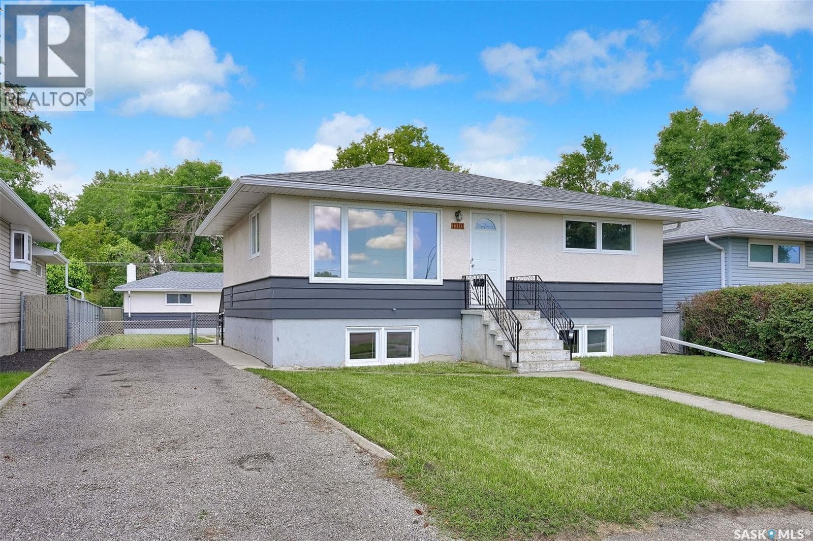 1110 Reynolds STREET — photo 2