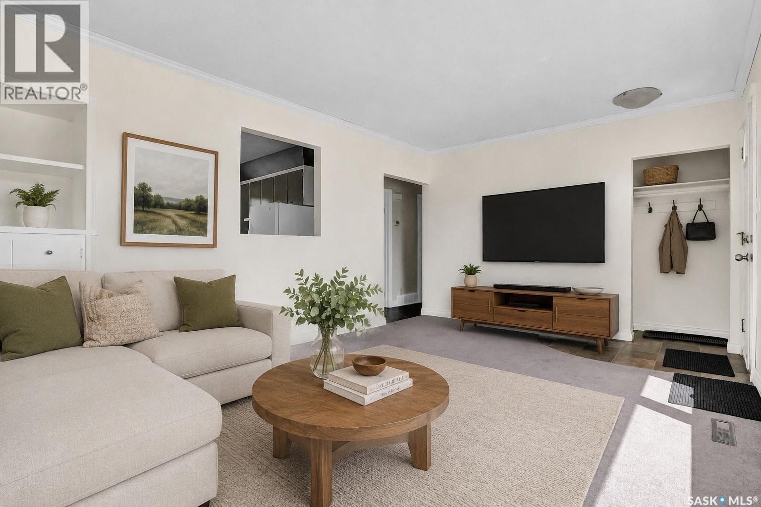 1110 Reynolds STREET — photo 4